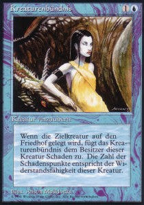 Creature Bond - Foreign Black Bordered (Common) [DTL-55]